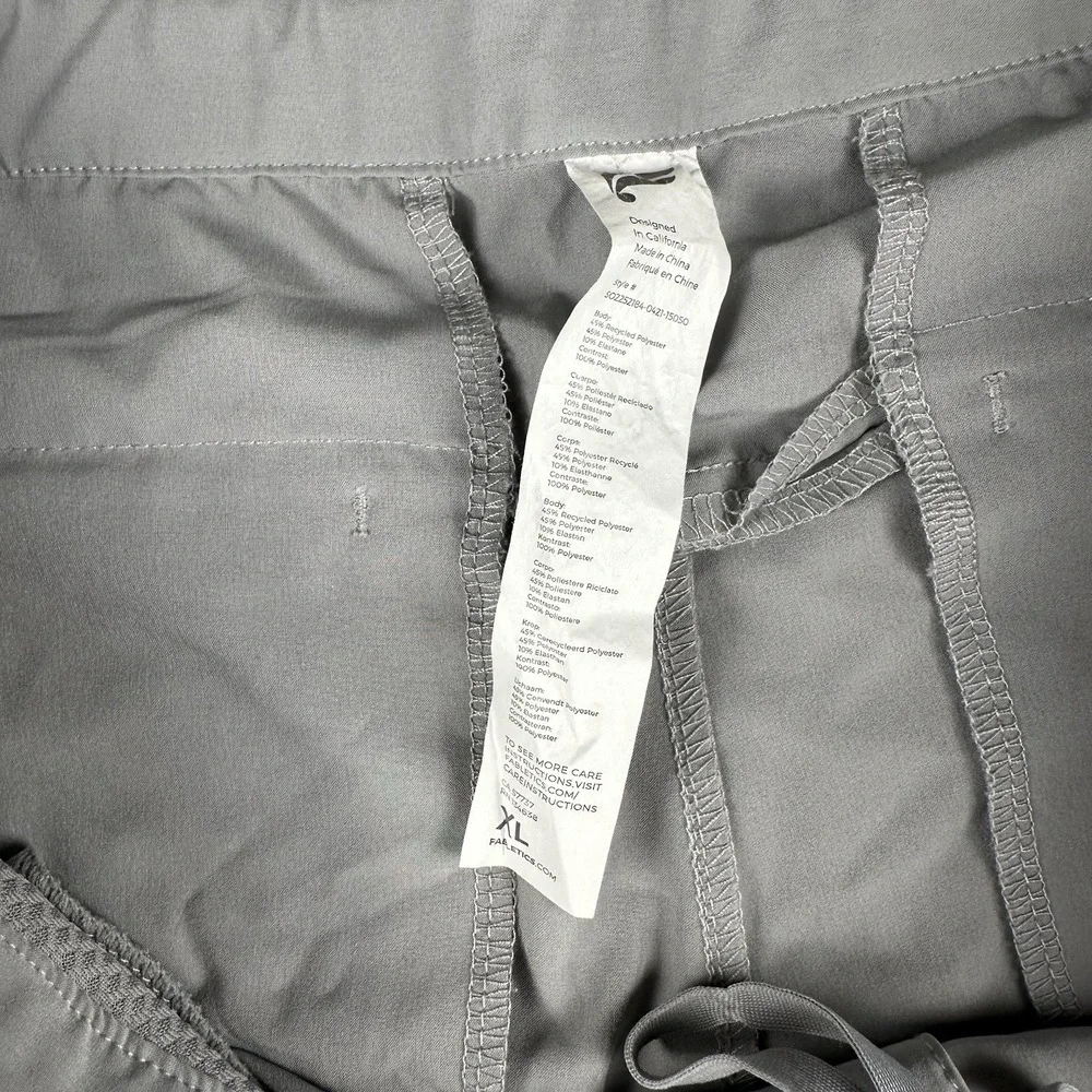 Fabletics Shorts Mens XL Gray The‎ Fundamental Athletic  7